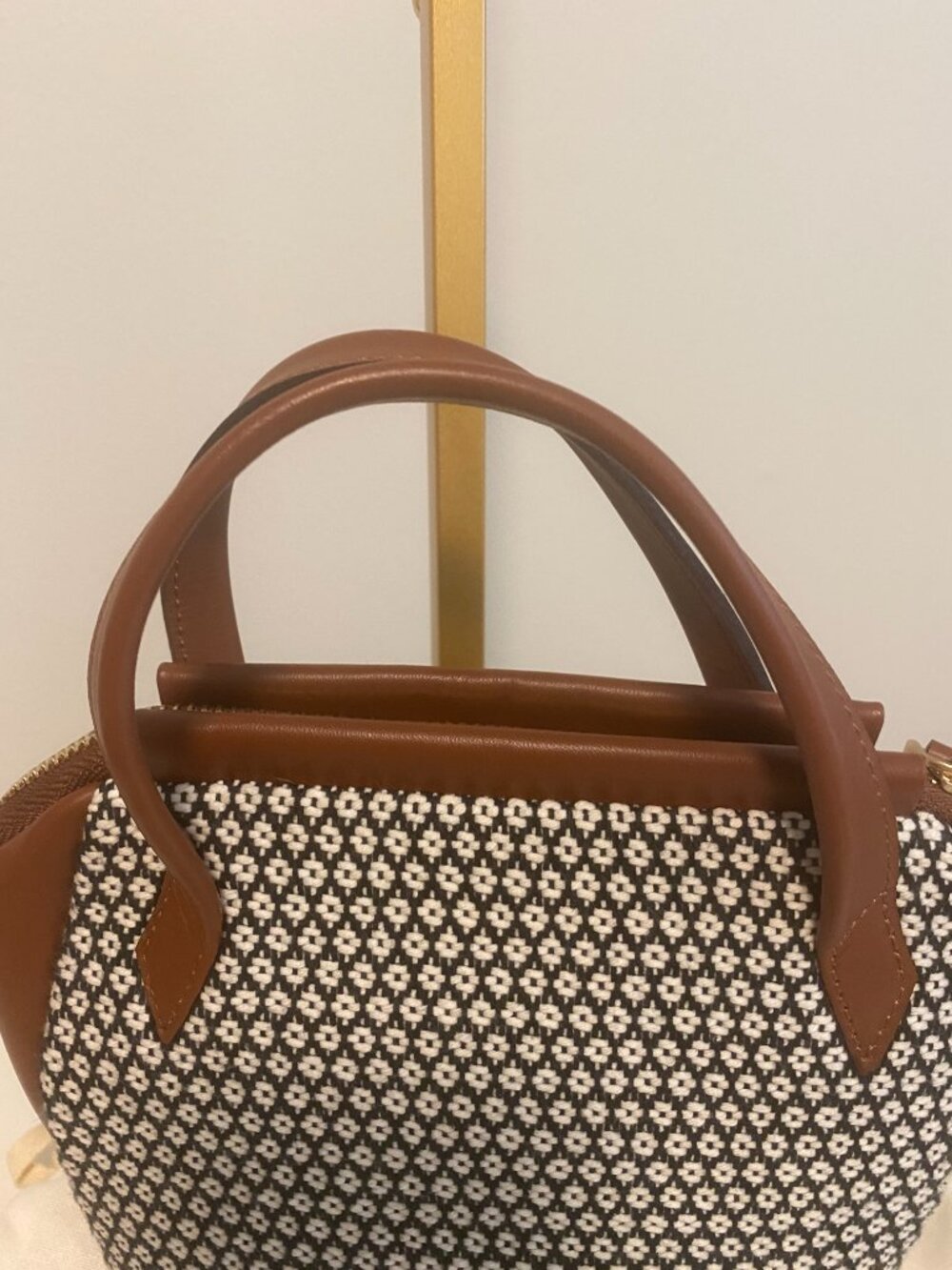 NWT Chicago Mini—Align / Salt & Pepper with Brown Leather by Toorbon - Picture 11 of 15